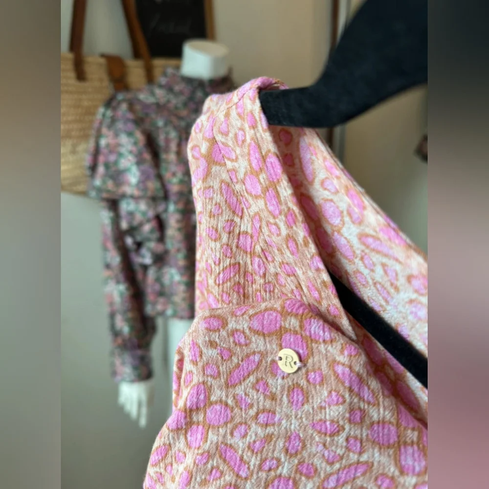 Pink Patterned Women's Top - Picture 5 of 6